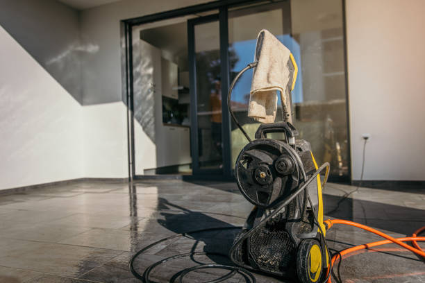 Best Spring Cleaning  in West Little River, FL